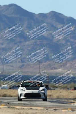 media/Nov-23-2025-Speed Ventures (Sun) [[88f20b6e61]]/2-Orange Group/Session 2 (Turns 16 and 17 Exit)/